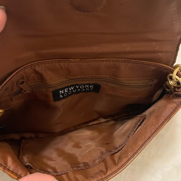 New York & Company clutch - Picture 5 of 6